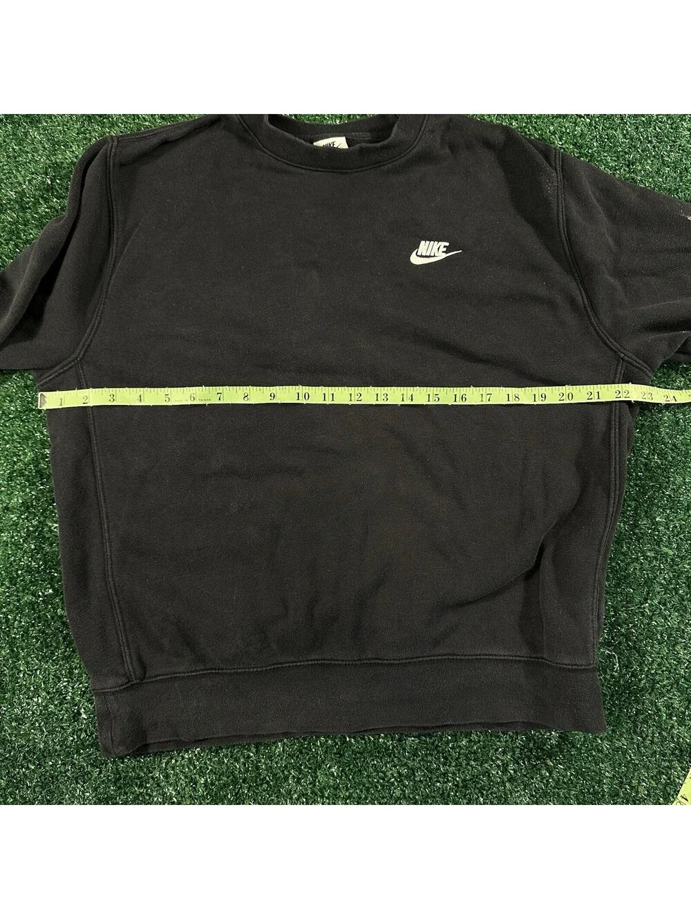 Nike Men's Sportswear Sweatshirt Crewneck Pullover Size Medium Stained